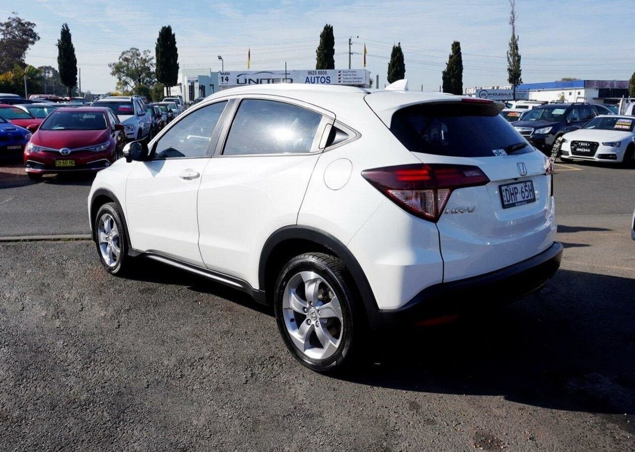 2017 Honda HR-V Best Deals - Certified Pre-Owned 3 2017 Honda HR-V Best Deals - Certified Pre-Owned - Image 3