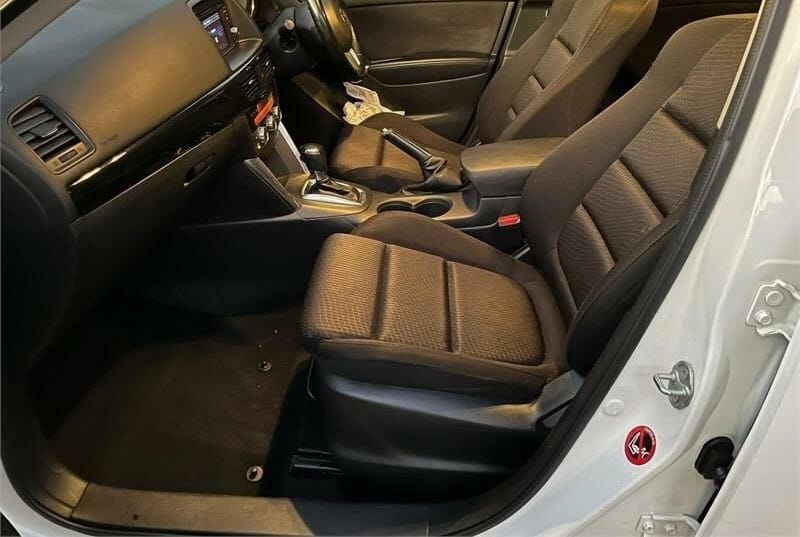 2015 Mazda CX-5 Technology - Certified Pre-Owned 2 2015 Mazda CX-5 Technology - Certified Pre-Owned - Image 2