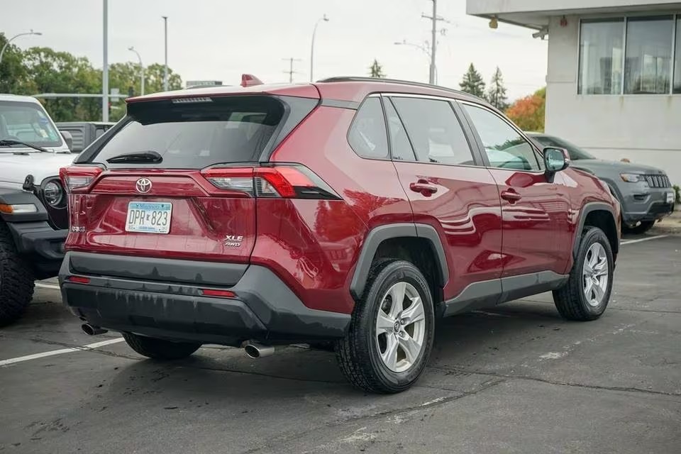 2019 TOYOTA RAV4 BEST DEALS 6 2019 TOYOTA RAV4 BEST DEALS - Image 6
