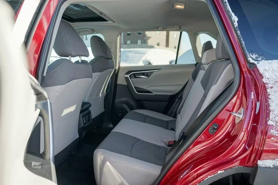 2019 TOYOTA RAV4 BEST DEALS 3 2019 TOYOTA RAV4 BEST DEALS - Image 3