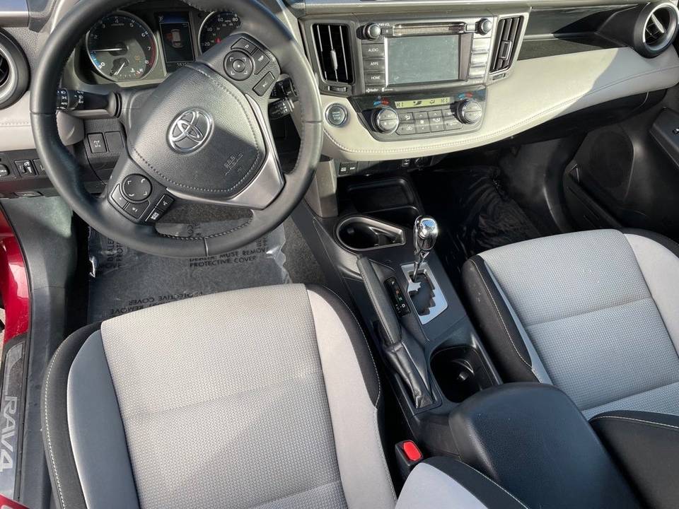 2018 Toyota RAV4 AWD (BEST DEALS) 2 2018 Toyota RAV4 AWD (BEST DEALS) - Image 2