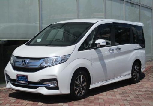 2015 Honda StepWagon 4WD