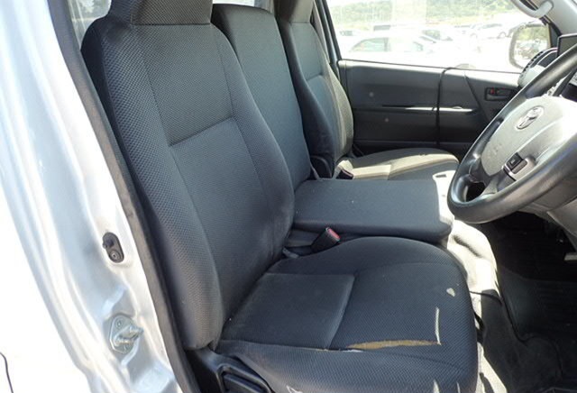 2018 TOYOTA HIACE 4 2018 TOYOTA HIACE - Image 4