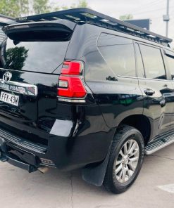 2022 Toyota Land Cruiser Prado black (RHD)