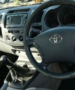 2010 TOYOTA HILUX 8