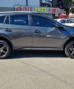 2014-Toyota-Rav4