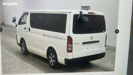 2014 toyota hiace Used 2 1