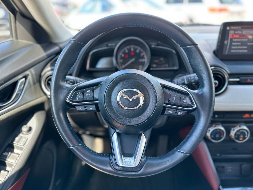 2018 Mazda CX-3 S Touring Luxury & Technology 3 2018 Mazda CX-3 S Touring Luxury & Technology - Image 3