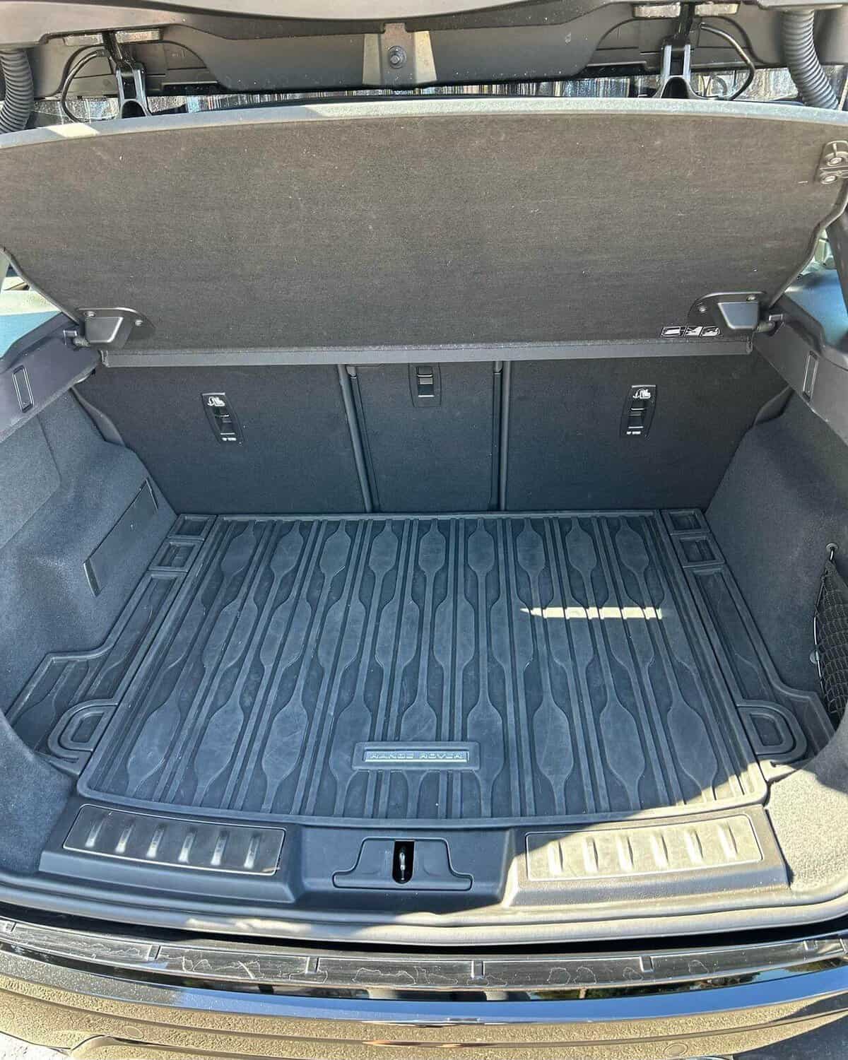 2021 Land Rover Range Rover Evoque ( Luxury 5 seats) 6 2021 Land Rover Range Rover Evoque ( Luxury 5 seats) - Image 6