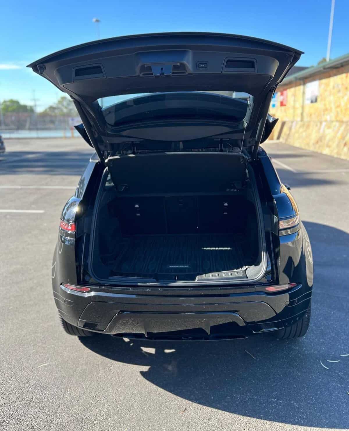 2021 Land Rover Range Rover Evoque ( Luxury 5 seats) 9 2021 Land Rover Range Rover Evoque ( Luxury 5 seats) - Image 9