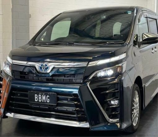 2022 Toyota Voxy Luxury & Technology