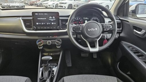 2022 kia stonic Used 14