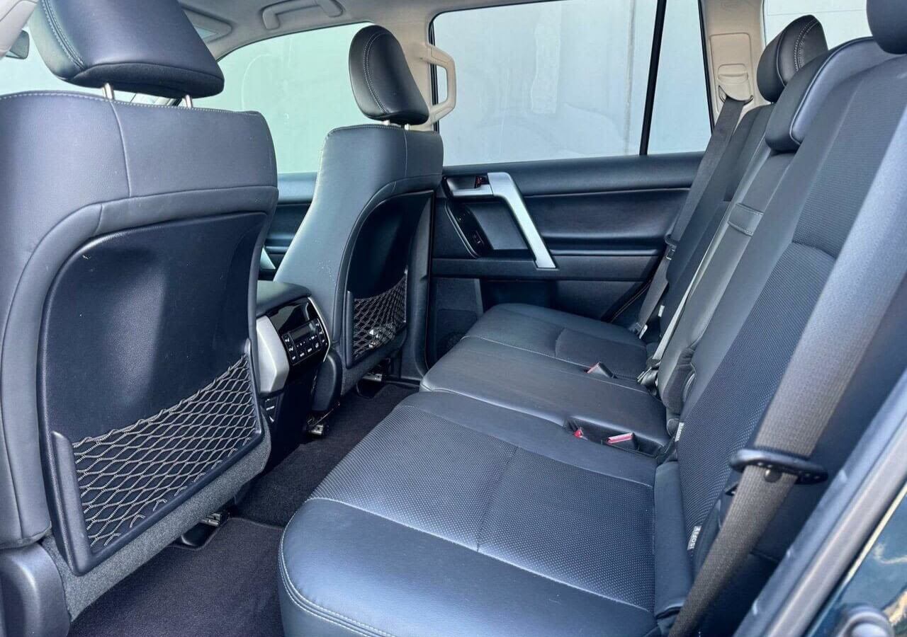 2022 Toyota Land Cruiser Prado 4x4 7 2022 Toyota Land Cruiser Prado 4x4 - Image 7