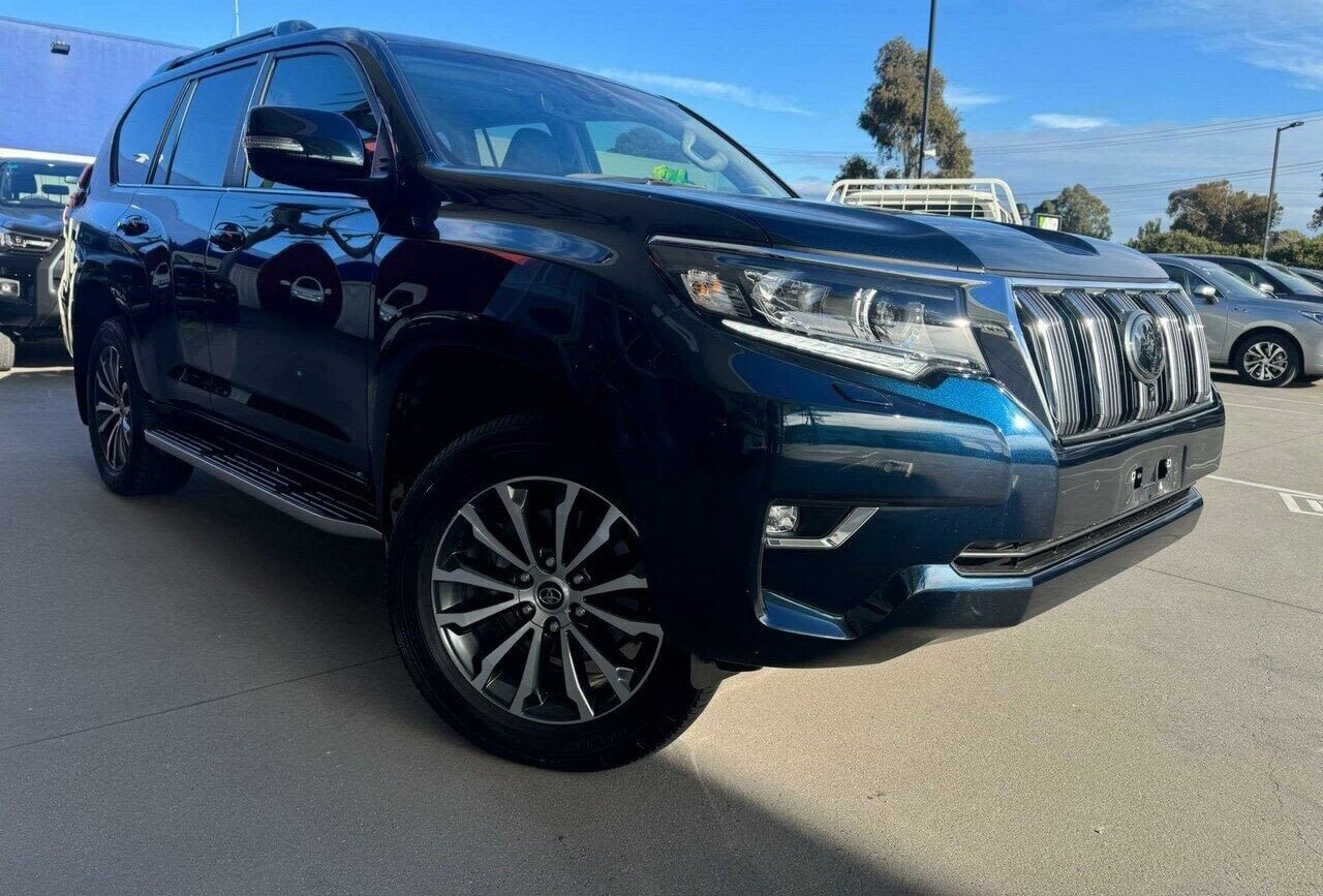 2022 Toyota Land Cruiser Prado 4x4 3 2022 Toyota Land Cruiser Prado 4x4 - Image 3