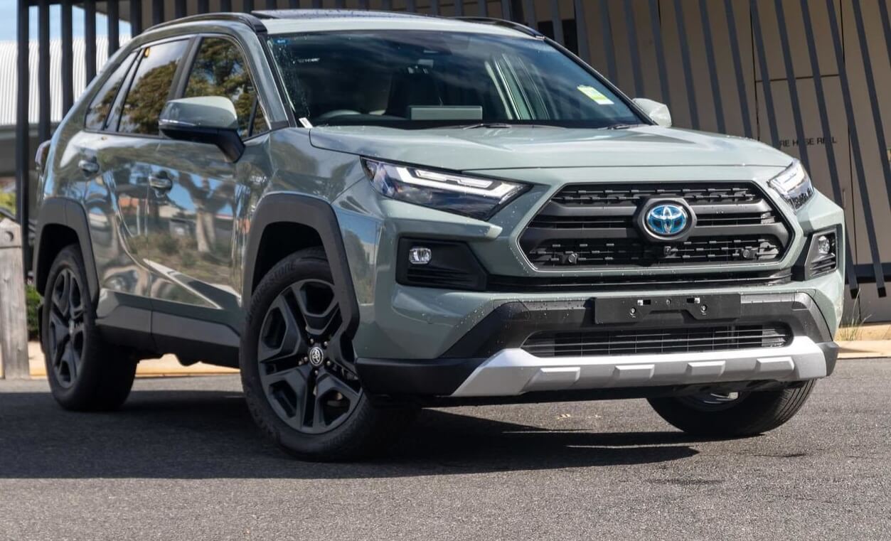 2023 Toyota RAV4 AWD 11 2023 Toyota RAV4 AWD - Image 11