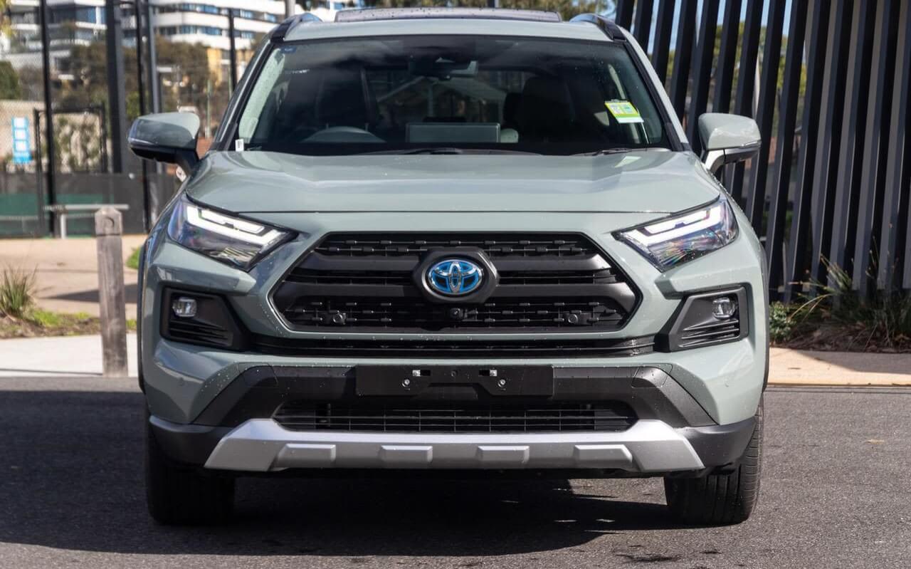 2023 Toyota RAV4 AWD 2 2023 Toyota RAV4