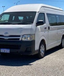 2010 Toyota Hiace Commuter 14 Seats