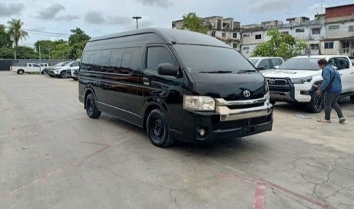 2017 Toyota HiAce Commuter Passenger Van 6