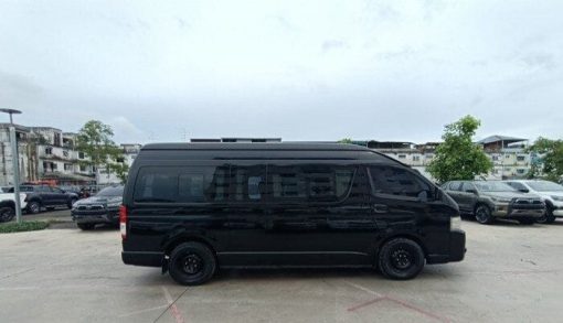 2017 Toyota HiAce Commuter Passenger Van 9