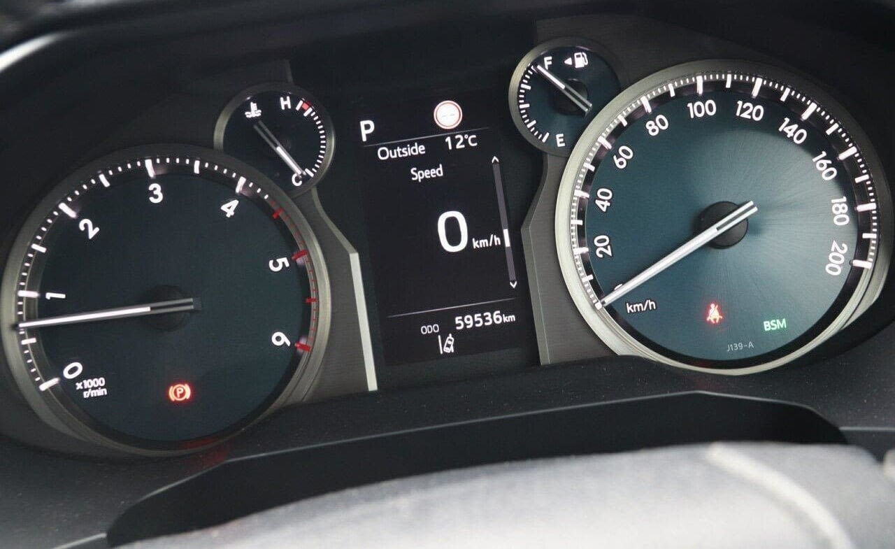 2022 Toyota Land Cruiser Prado GXL Flat Tailgate 10 2022 Toyota Land Cruiser Prado GXL Flat Tailgate - Image 10