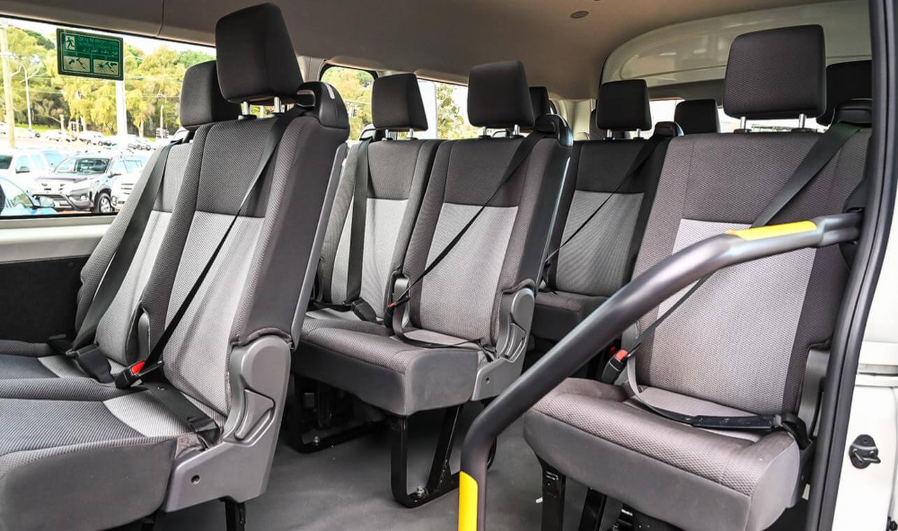 2023 HiAce Commuter Super LWB Auto 5 2023 HiAce Commuter Super LWB Auto - Image 5