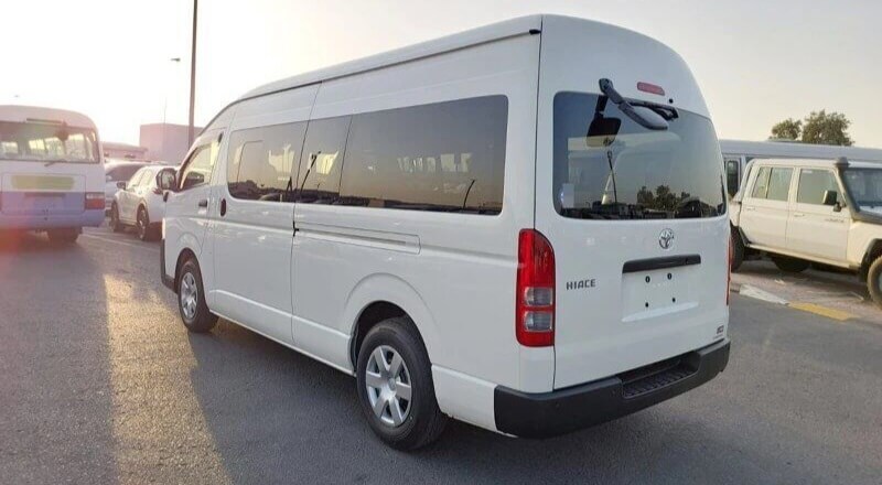 2023 HiAce Commuter Super LWB Auto 14 2023 HiAce Commuter Super LWB Auto - Image 14