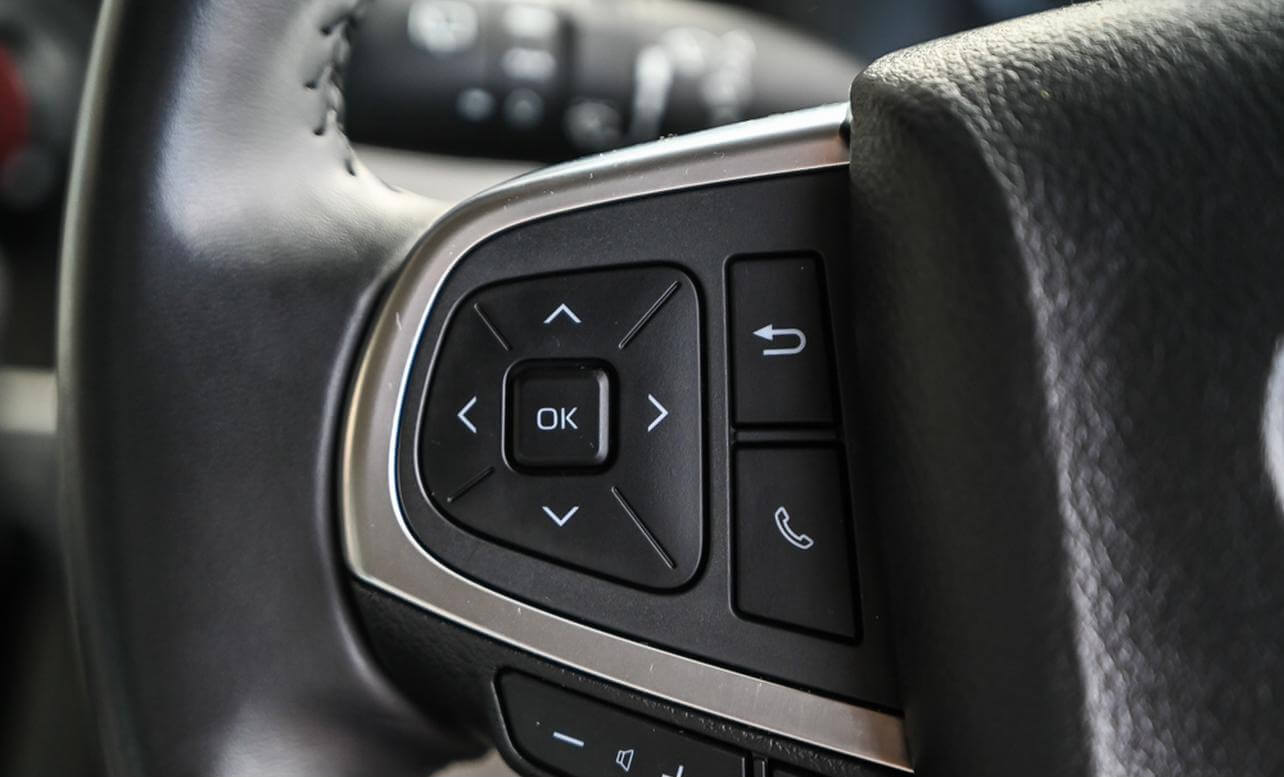 2023 HiAce Commuter Super LWB Auto 8 2023 HiAce Commuter Super LWB Auto - Image 8