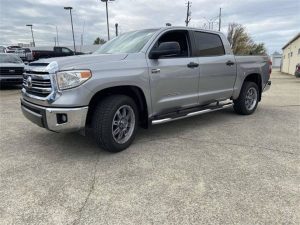 2016 Toyota Tundra 1 2
