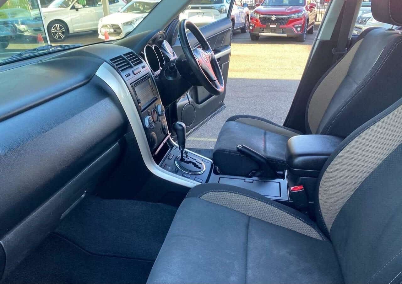 2017 Suzuki Grand Vitara Best Deals - Certified Pre-Owned 9 2017 Suzuki Grand Vitara Best Deals - Certified Pre-Owned - Image 9