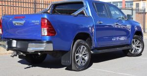 2017 Toyota Hilux SR5 4X4 7