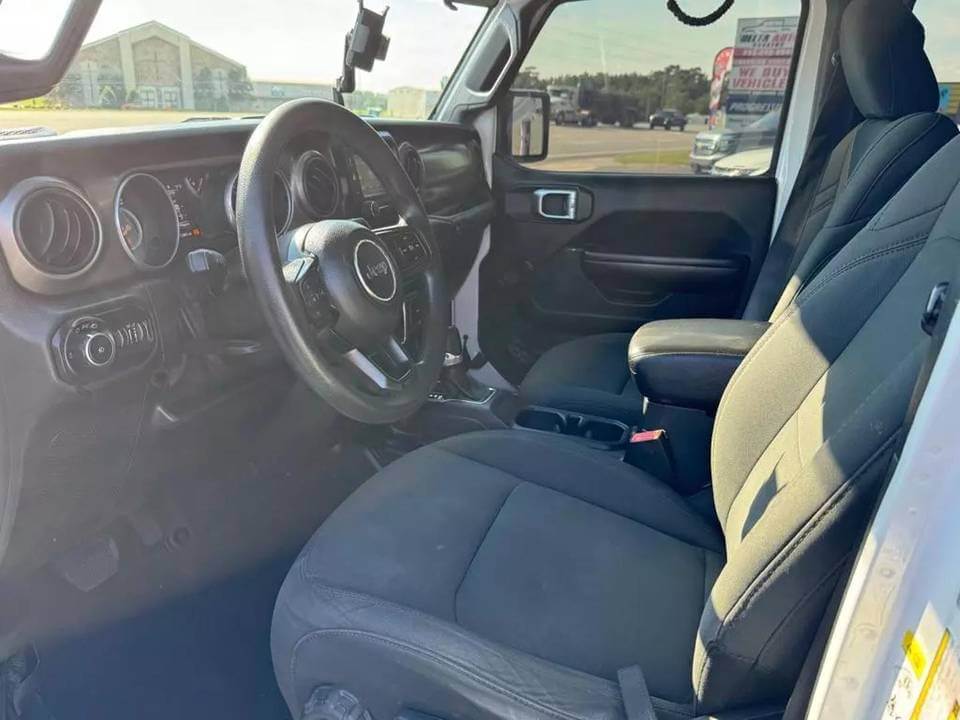 2018 Jeep Wrangler Unlimited Sport 4dr- Certified Pre-Owned 9 2018 Jeep Wrangler Unlimited Sport 4dr- Certified Pre-Owned - Image 9