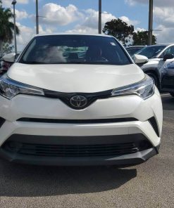 2018 Toyota C-HR XLE Premium 4dr SUV (2.0L 4cyl CVT)