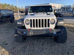 2020 Jeep Gladiator Rubicon 4dr Crew Cab 4WD White 2