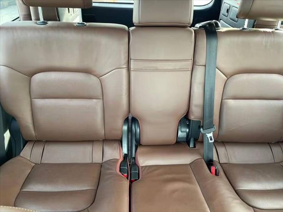 2021 Toyota Land Cruiser 4dr SUV LUXURY - Certified Pre-Owned 6 2021 Toyota Land Cruiser 4dr SUV LUXURY - Certified Pre-Owned - Image 6