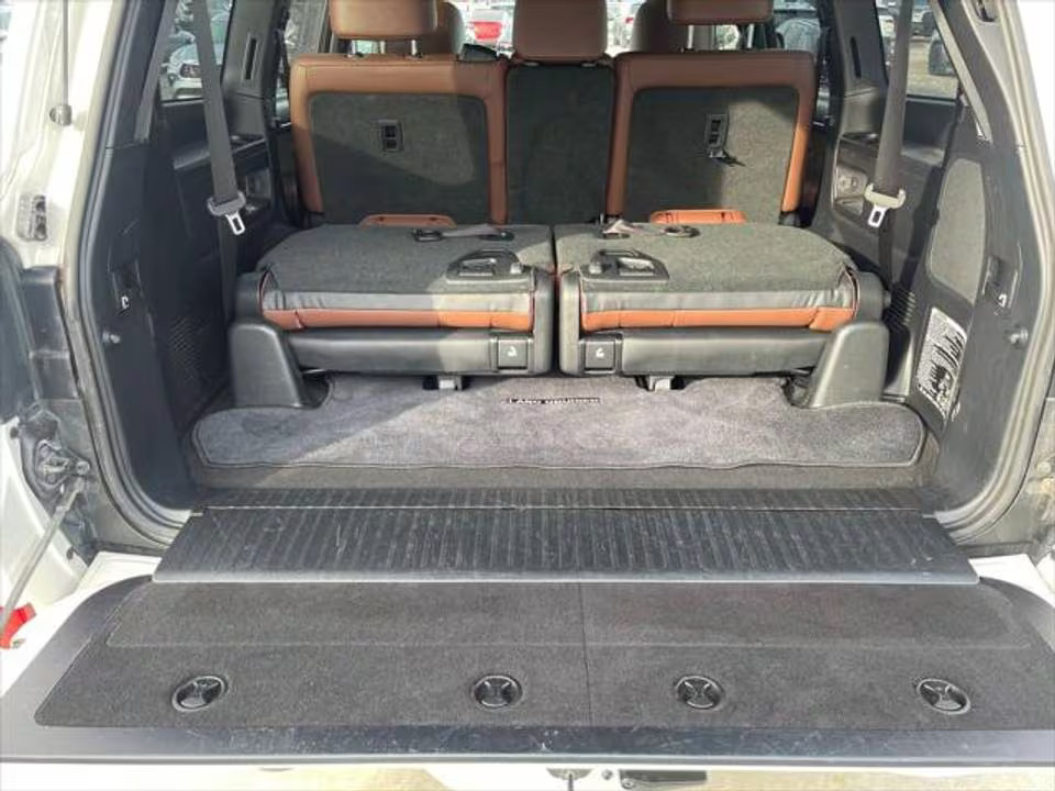 2021 Toyota Land Cruiser 4dr SUV LUXURY - Certified Pre-Owned 4 2021 Toyota Land Cruiser 4dr SUV LUXURY - Certified Pre-Owned - Image 4