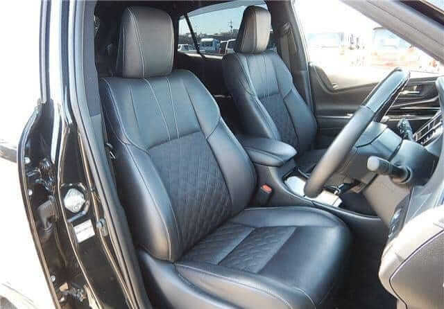 2021 Toyota Harrier Luxury & Technology - Certified Pre-Owned 5 2021 Toyota Harrier Luxury & Technology - Certified Pre-Owned - Image 5