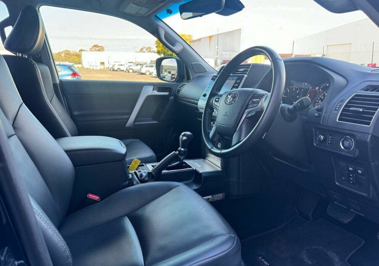 2022 Toyota Landcruiser Prado 2 2022 Toyota Landcruiser Prado - Image 2