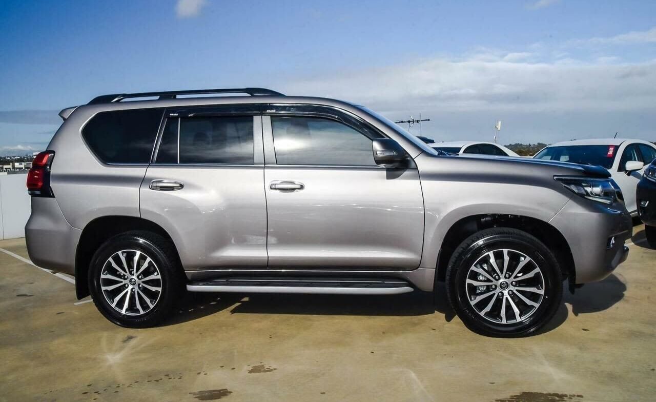 2023 Toyota Landcruiser Prado Luxury & Technology - Certified Pre-Owned 9 2023 Toyota Landcruiser Prado Luxury & Technology - Certified Pre-Owned - Image 9