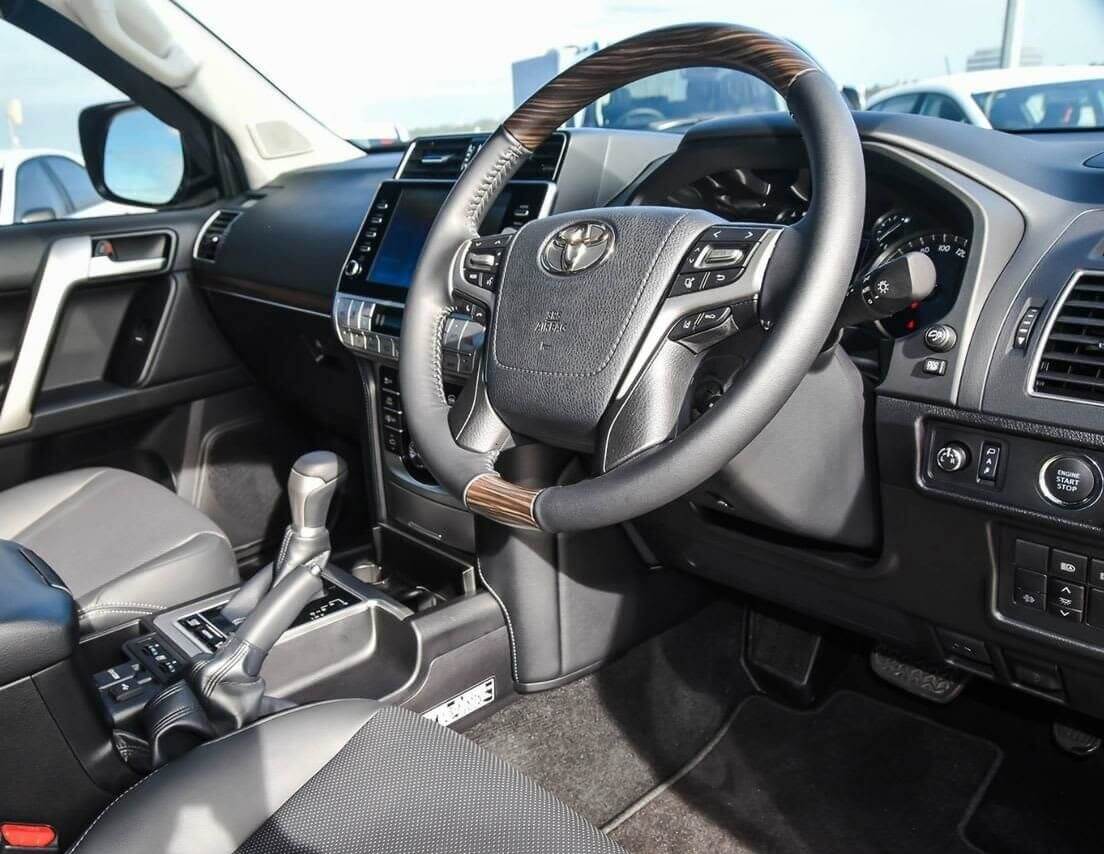 2023 Toyota Landcruiser Prado Luxury & Technology - Certified Pre-Owned 6 2023 Toyota Landcruiser Prado Luxury & Technology - Certified Pre-Owned - Image 6