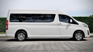 2024 Toyota HiAce Luxury 10
