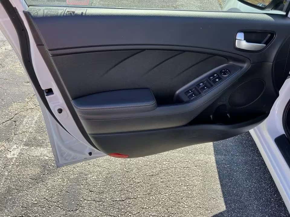 2018 Kia Forte - Certified Pre-Owned 6 2018 Kia Forte - Certified Pre-Owned - Image 6