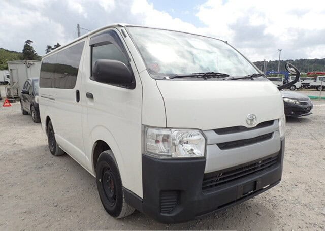 2018 Toyota HiAce Automatic Best Vans - Certified Pre-Owned 2 2018 Toyota HiAce Automatic Best Vans - Certified Pre-Owned - Image 2