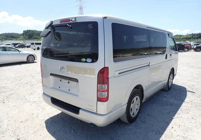 2018 TOYOTA HiAce Van FOR SALE 9 2018 TOYOTA HiAce Van FOR SALE - Image 9