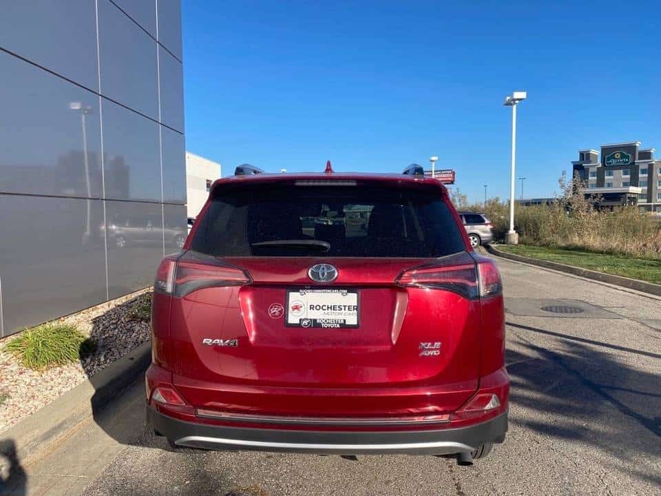 2018 TOYOTA RAV4 BEST DEALS - Certified Pre-Owned 9 2018 TOYOTA RAV4 BEST DEALS - Certified Pre-Owned - Image 9