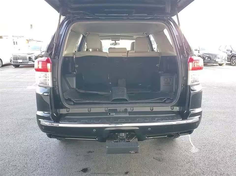 2013 Toyota 4Runner SR5 4dr SUV 4WD - Certified Pre-Owned 9 2013 Toyota 4Runner SR5 4dr SUV 4WD - Certified Pre-Owned - Image 9